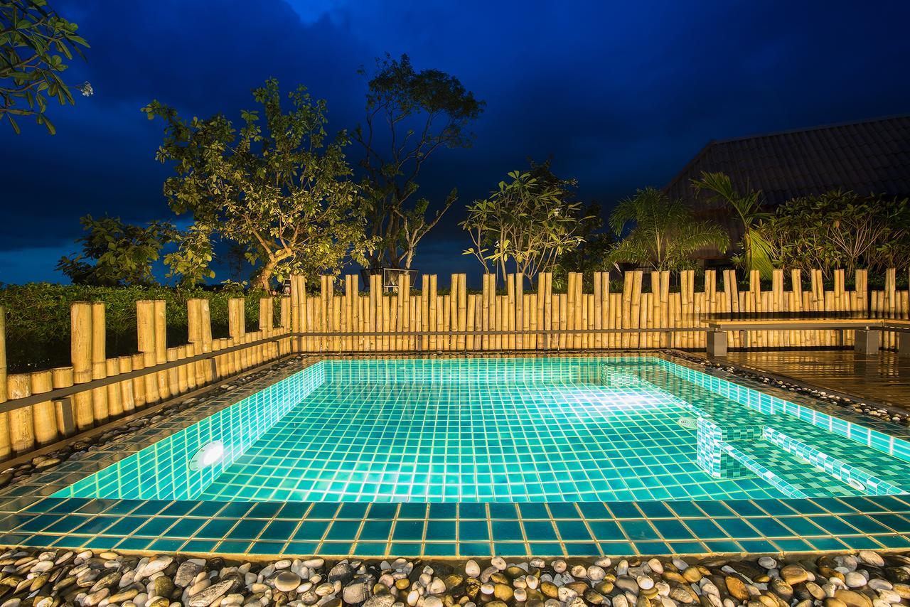 Vino Neste Private Pool Villas Ban Khanong Phra Tai Exterior foto